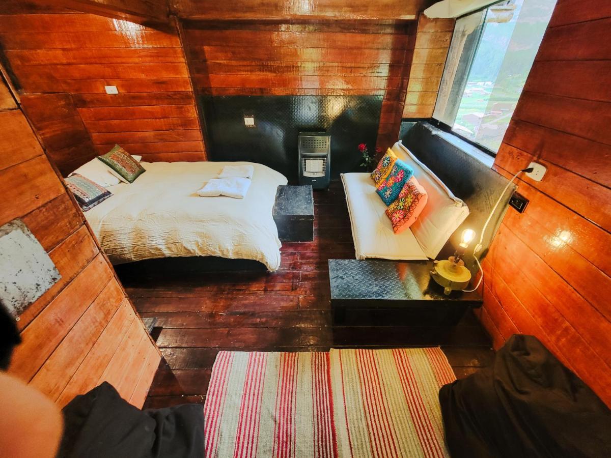 Wolf Totem Steam Punk Guesthouse ปีซัก ภายนอก รูปภาพ
