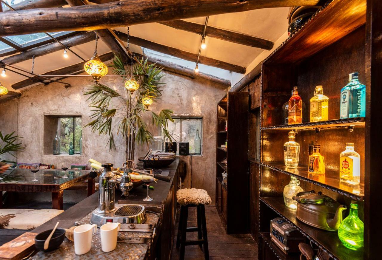 Wolf Totem Steam Punk Guesthouse ปีซัก ภายนอก รูปภาพ